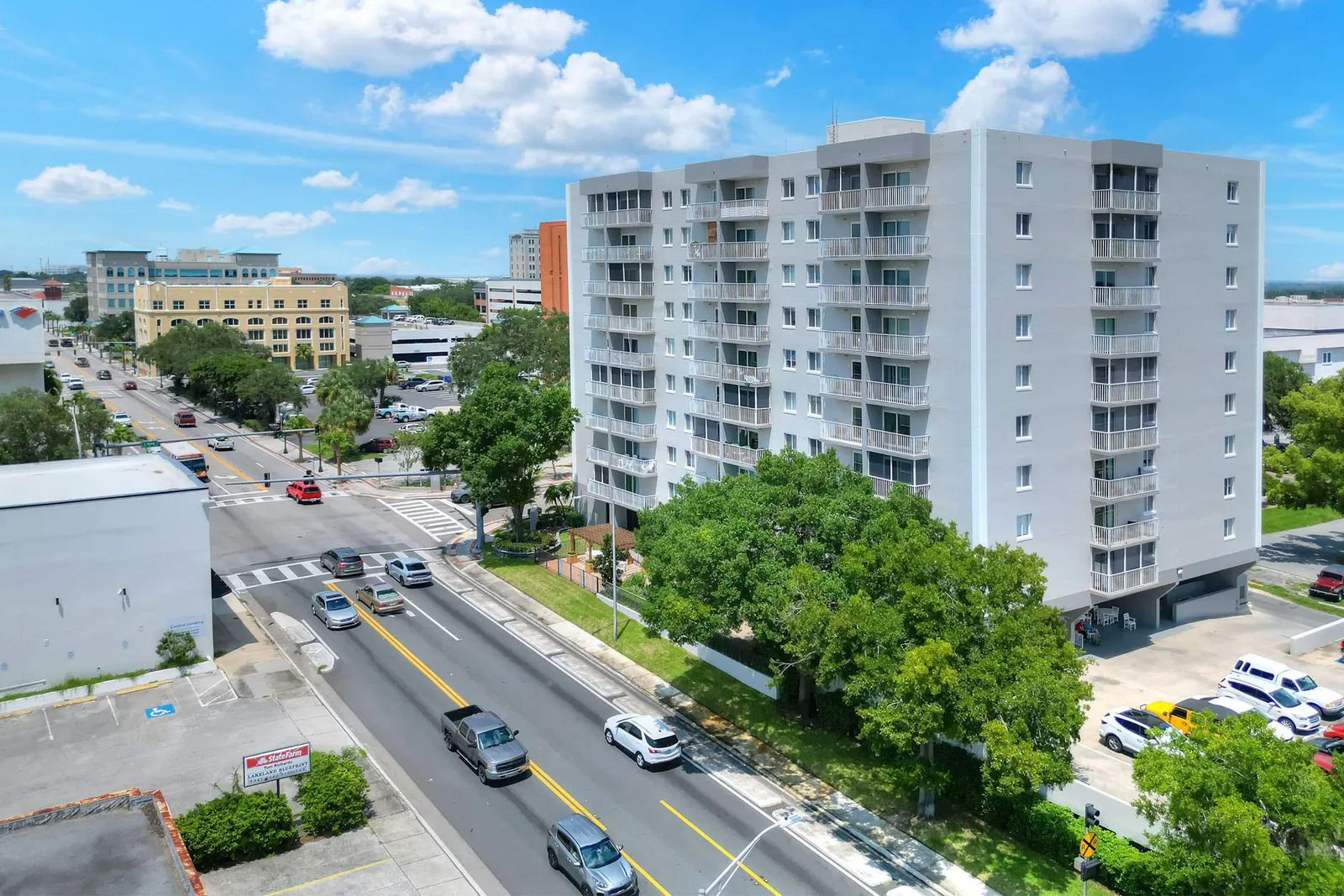 Lake Morton Plaza
