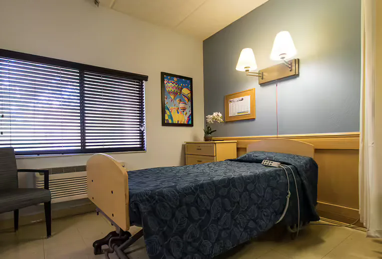 ADVANCED CARE CENTER photo 2