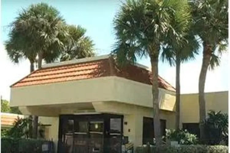 ADVANCED CARE CENTER photo 5