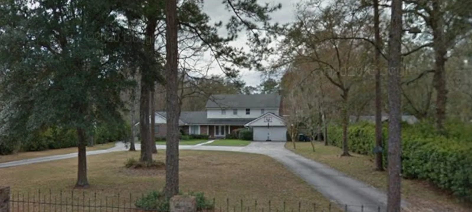 Allen House (The)
