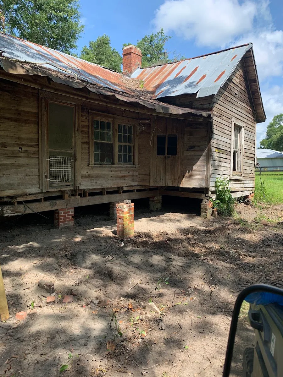 Allison Acres photo 6