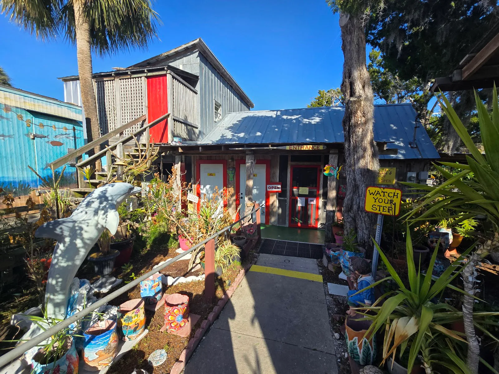 ANNIE'S PLACE photo 4