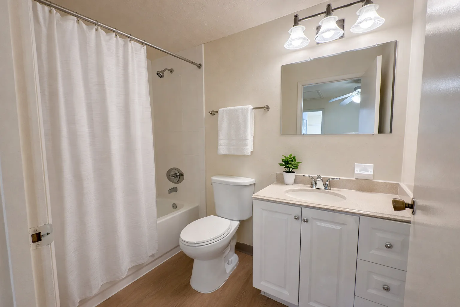 Arbor House photo 9