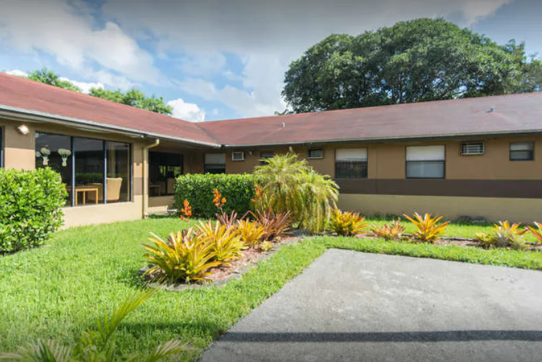 Assisted Living Retirement Homes Iii photo 5