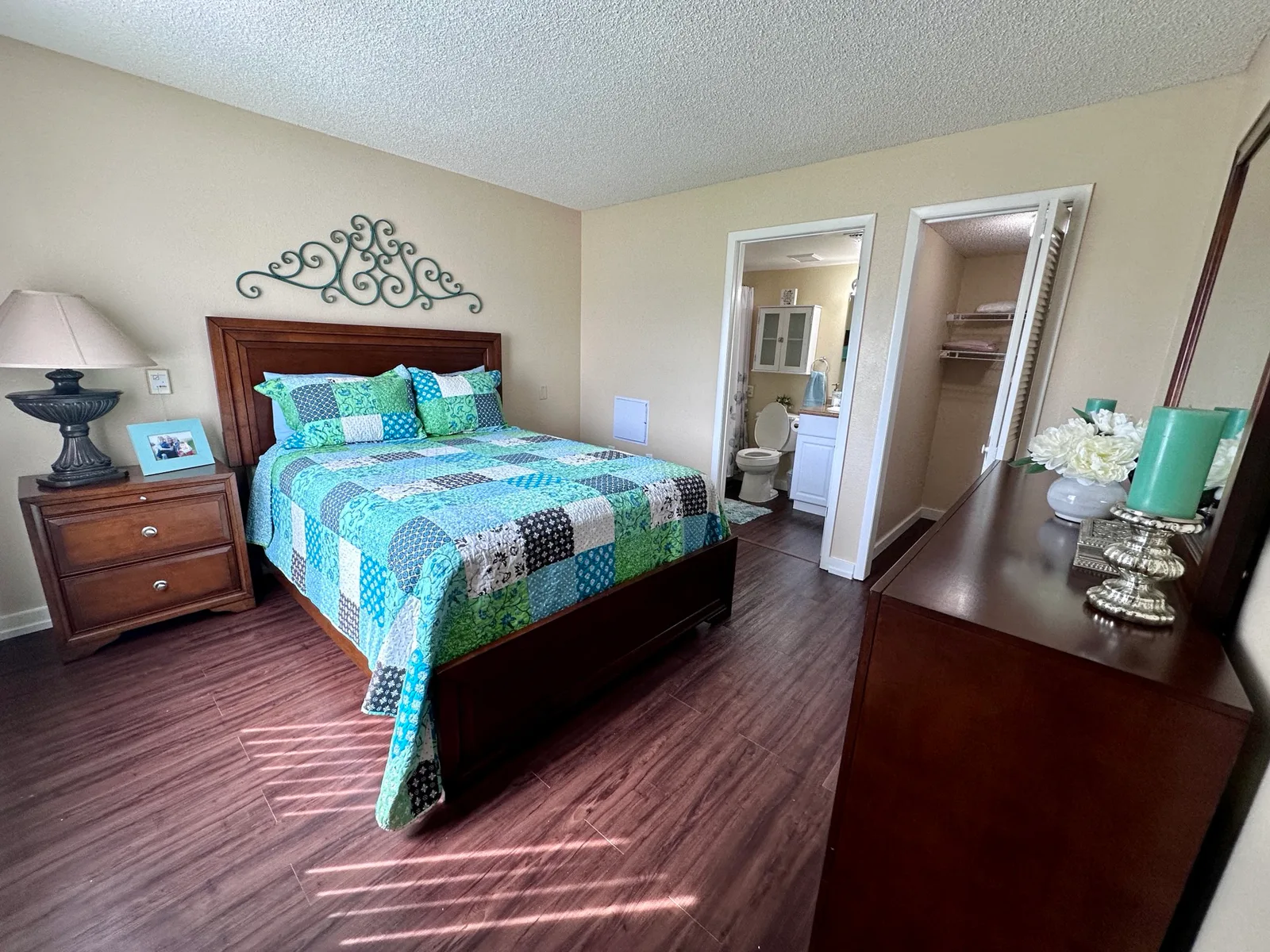 Auburndale Oaks Healthcare Center photo 13