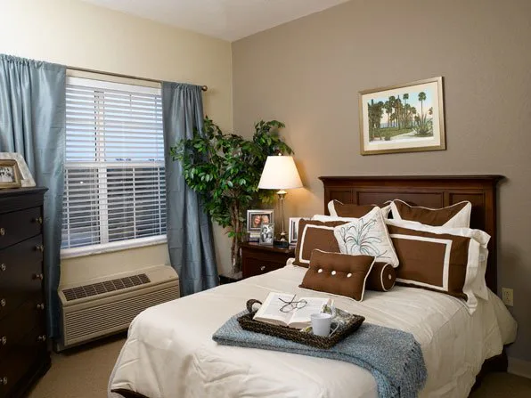 Bahama Bay Club Luxury Senior Living photo 17