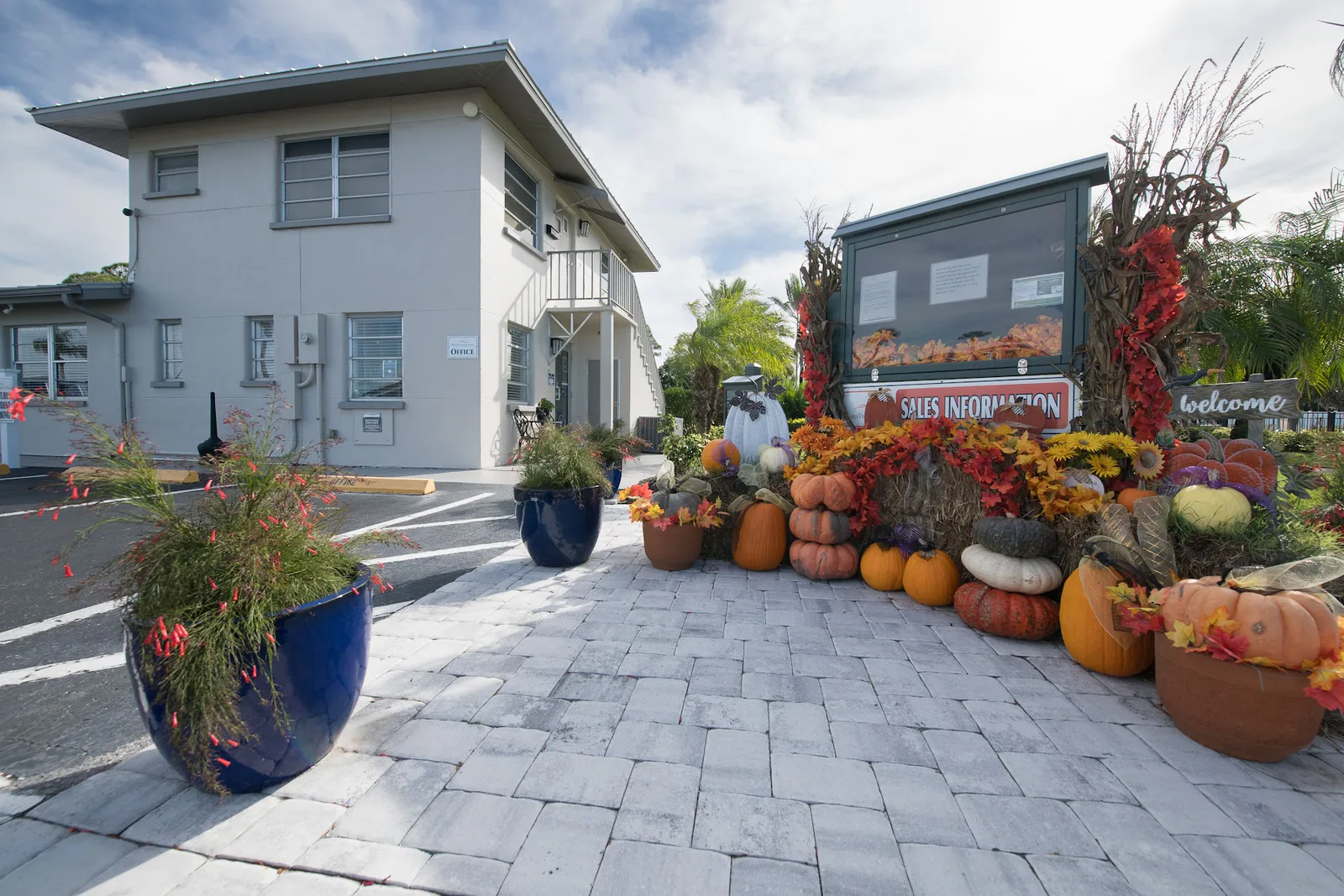 Bahia Vista Estates photo 9