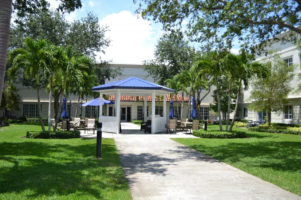 Banyan Place Boca photo 4