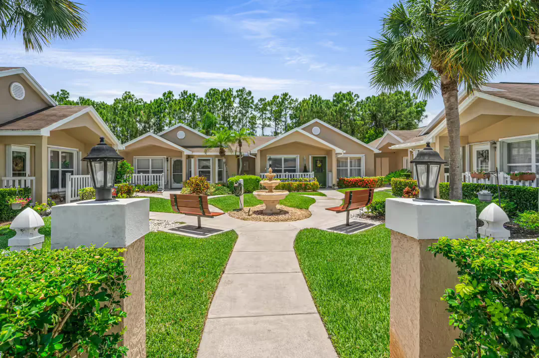 Bay Isles Senior Care photo 3