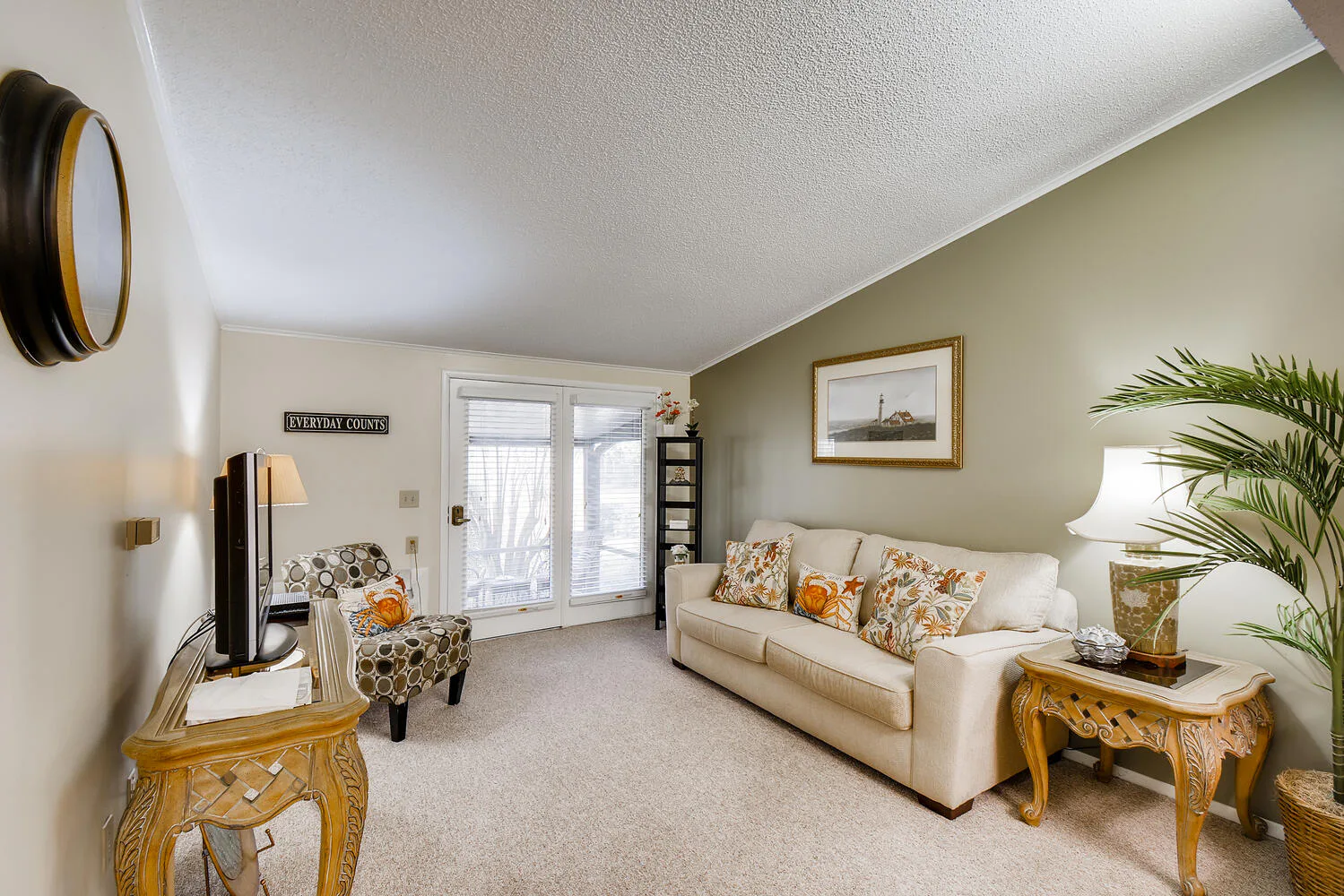 Bay Vue photo 12