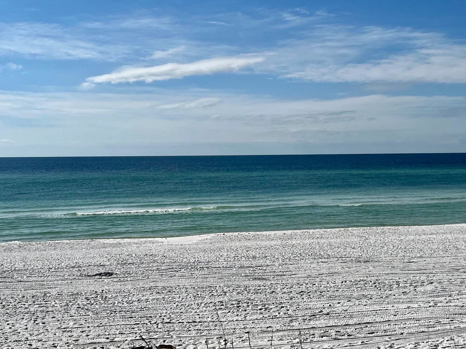 BEACH HOMES I photo 2