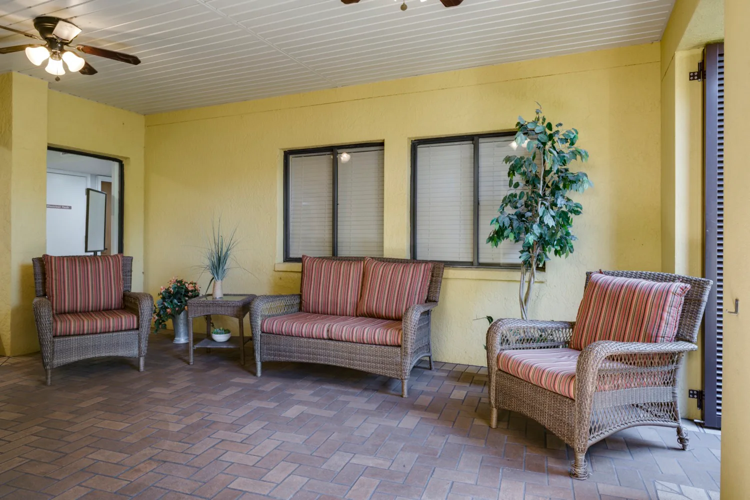 Bedrock Rehabilitation & Nursing Center at Winter Park photo 11
