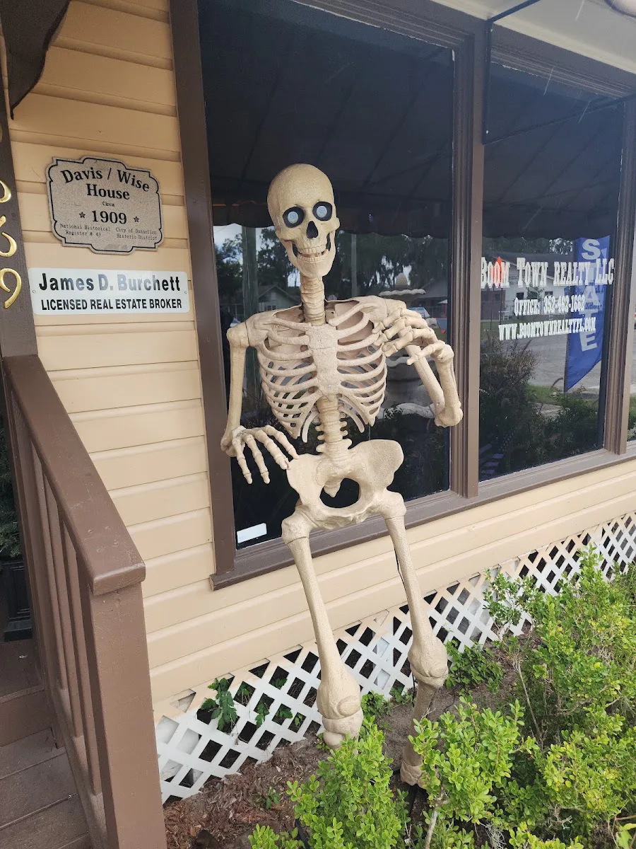 BONNIE'S PLACE