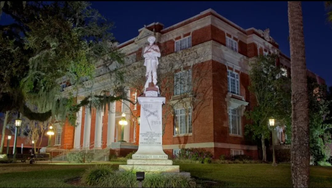 Brooksville photo 2