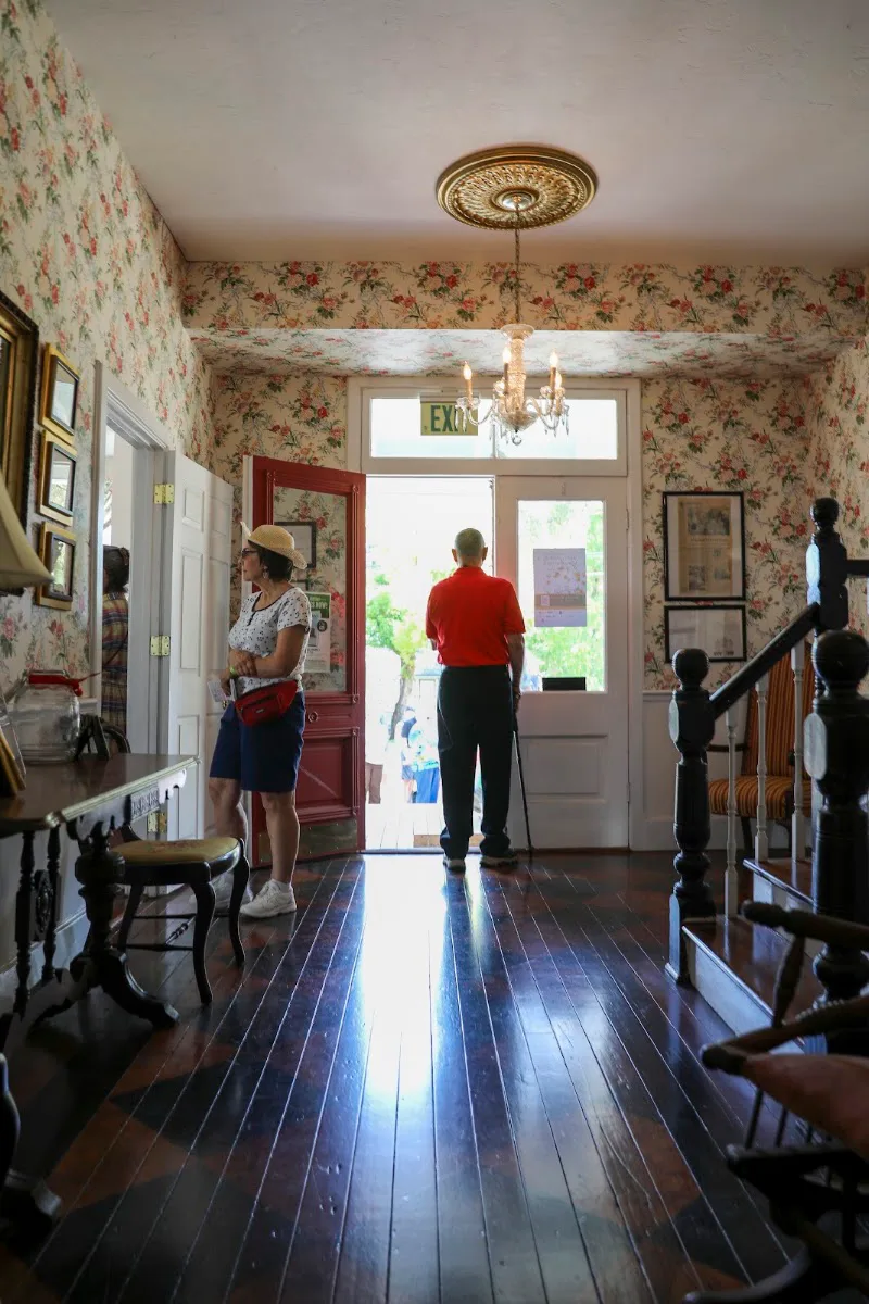 Bryant House photo 7