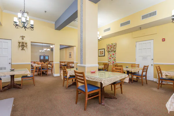 Colonial Assisted Living At West Palm Beach Fl photo 6