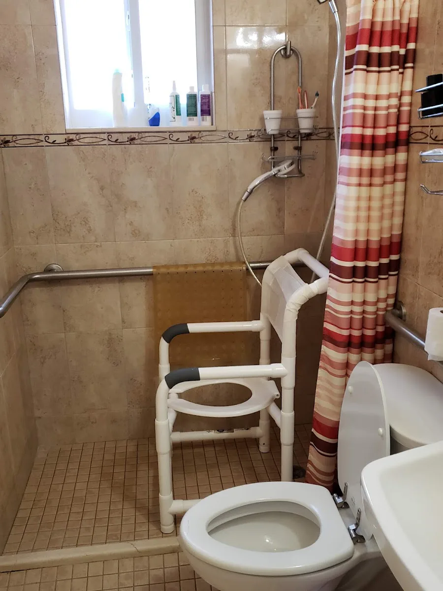 COMFORT COVE ASSISTED LIVING LLC photo 2
