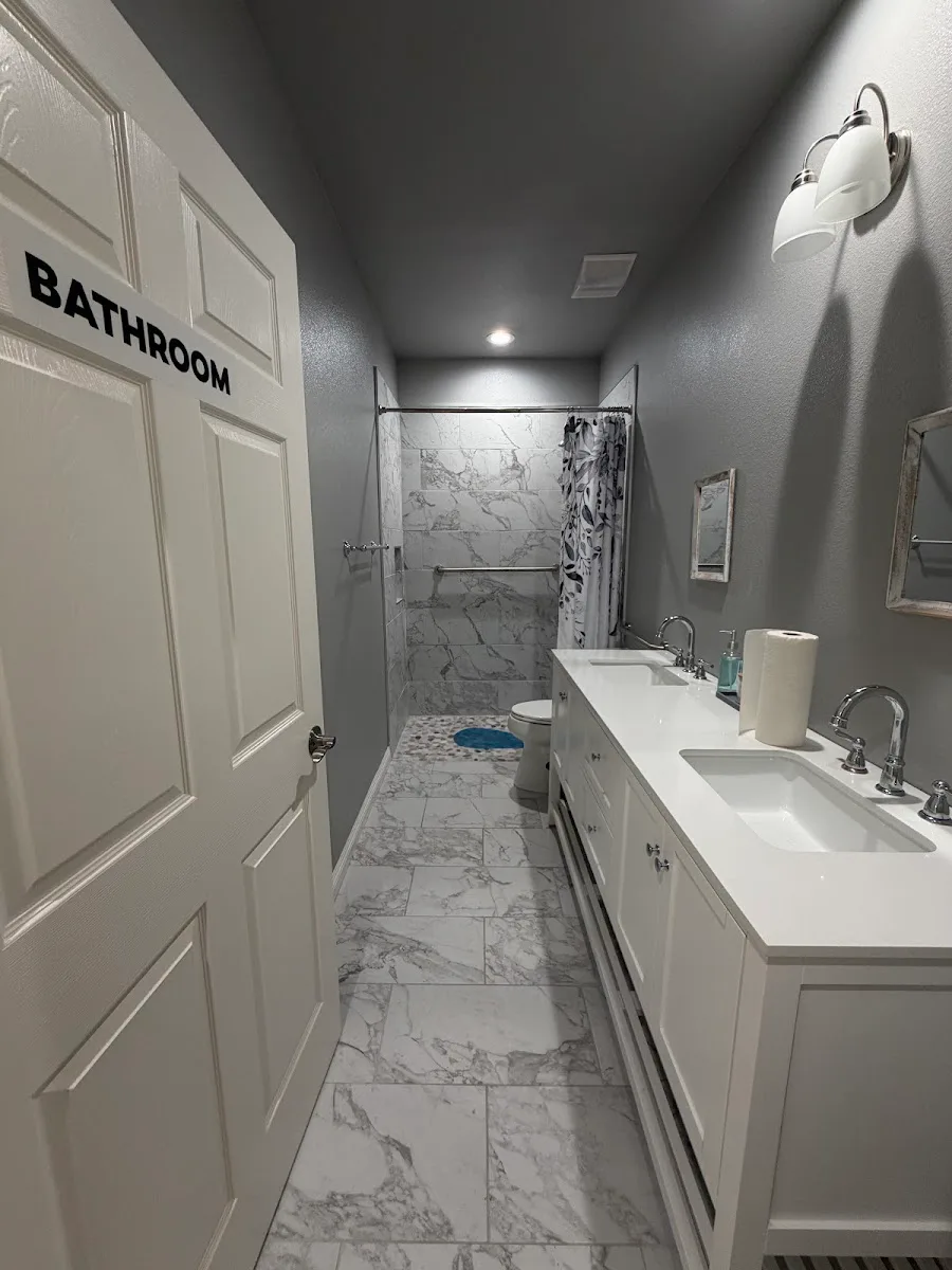DESERT ROSE ASSISTED LIVING INC photo 6