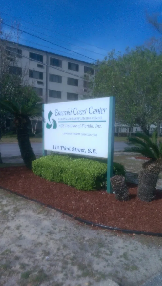 EMERALD POINTE HEALTH AND REHAB CTR photo 2