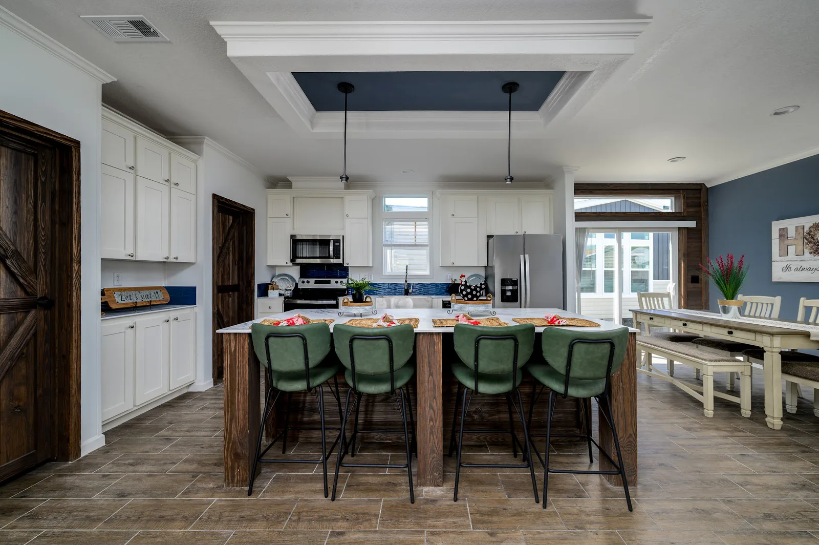Essling'S Homes Plus Inc photo 8