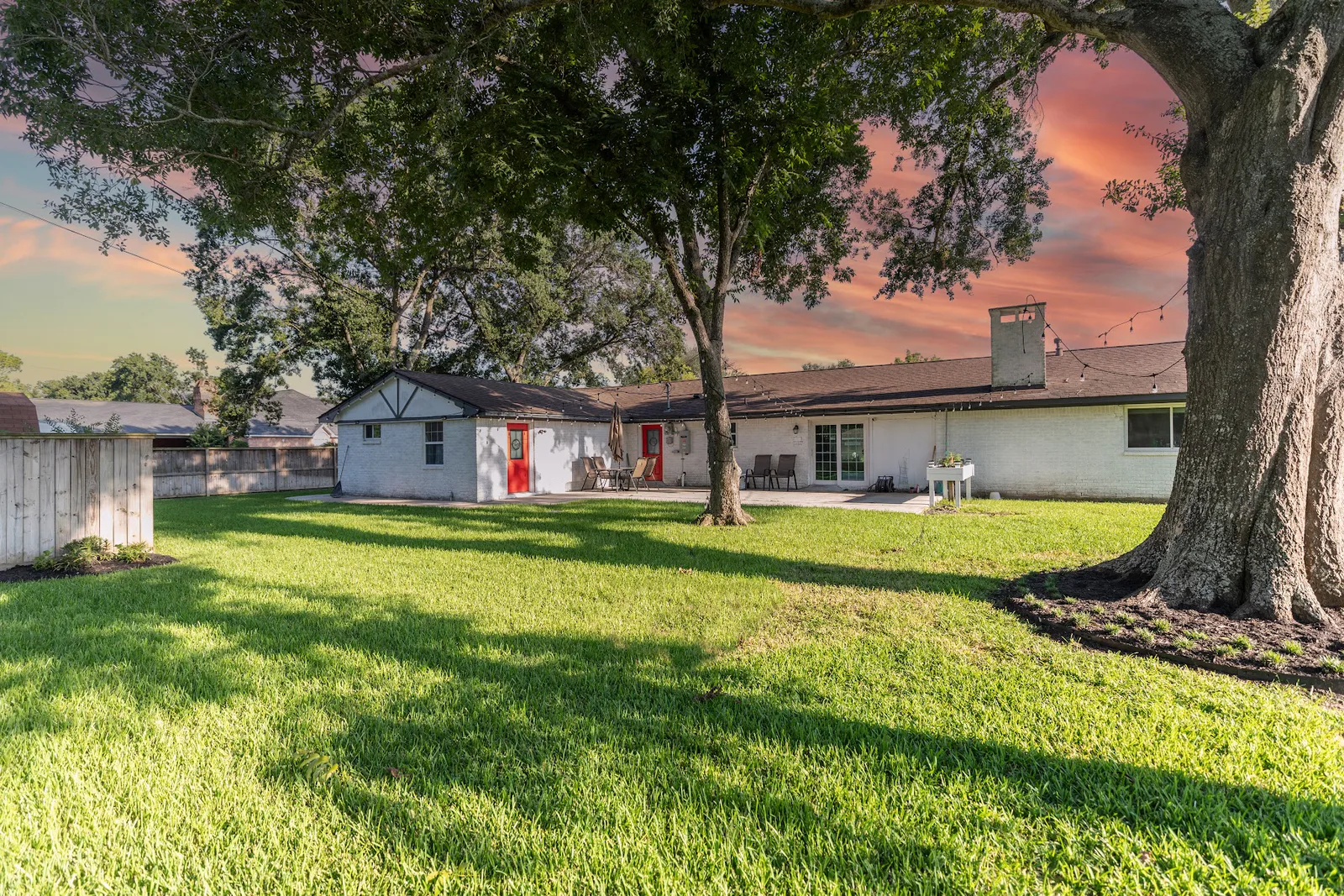 EVERYWHERE IS HOME LLC photo 6