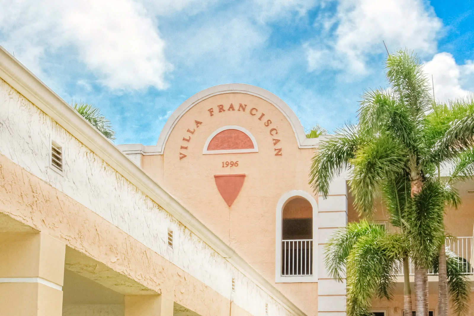 Franciscan Shore photo 8