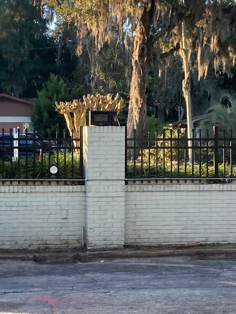 Georgetown Manor - West
