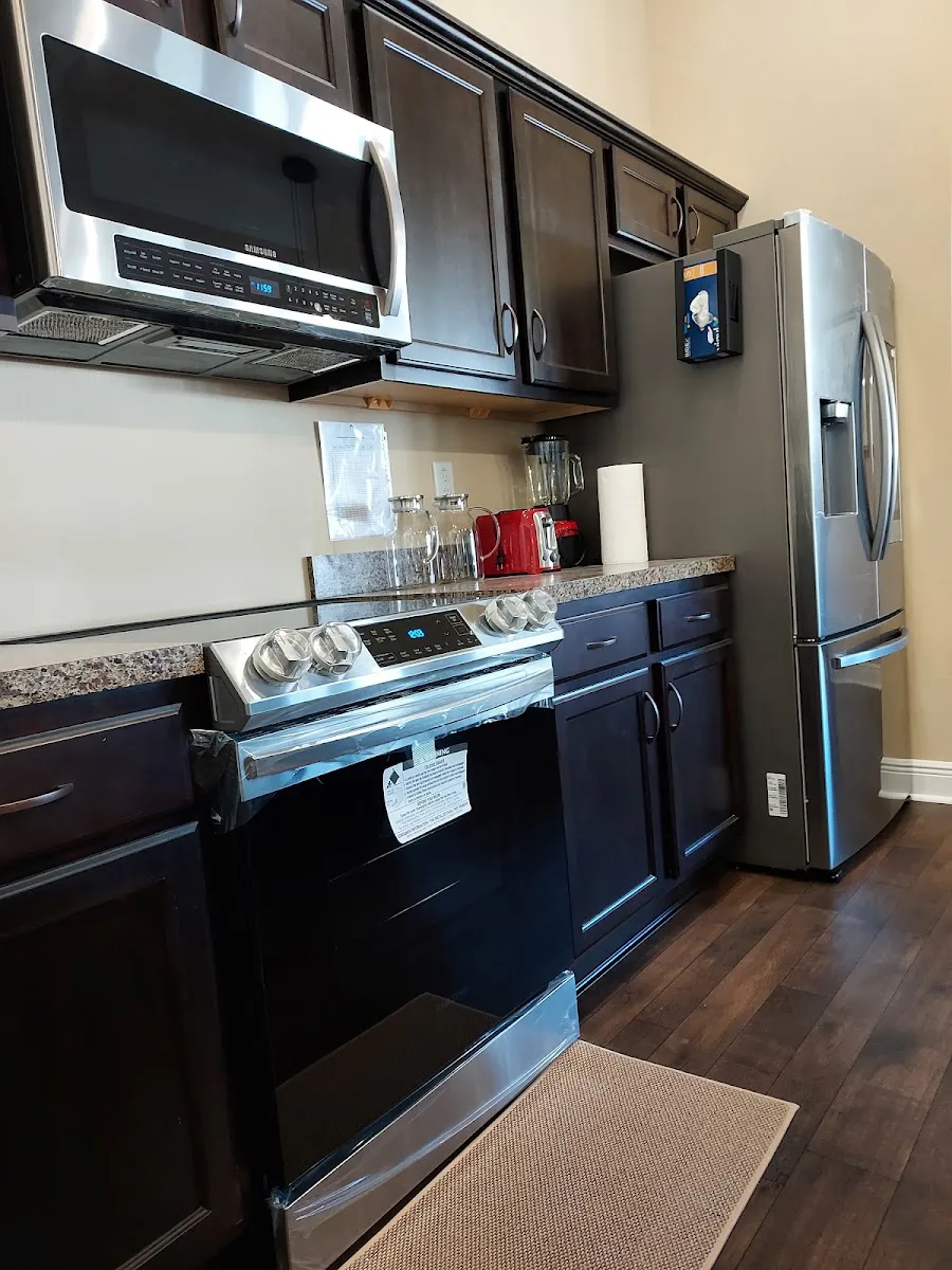 Glory Gardens Assisted Living photo 3
