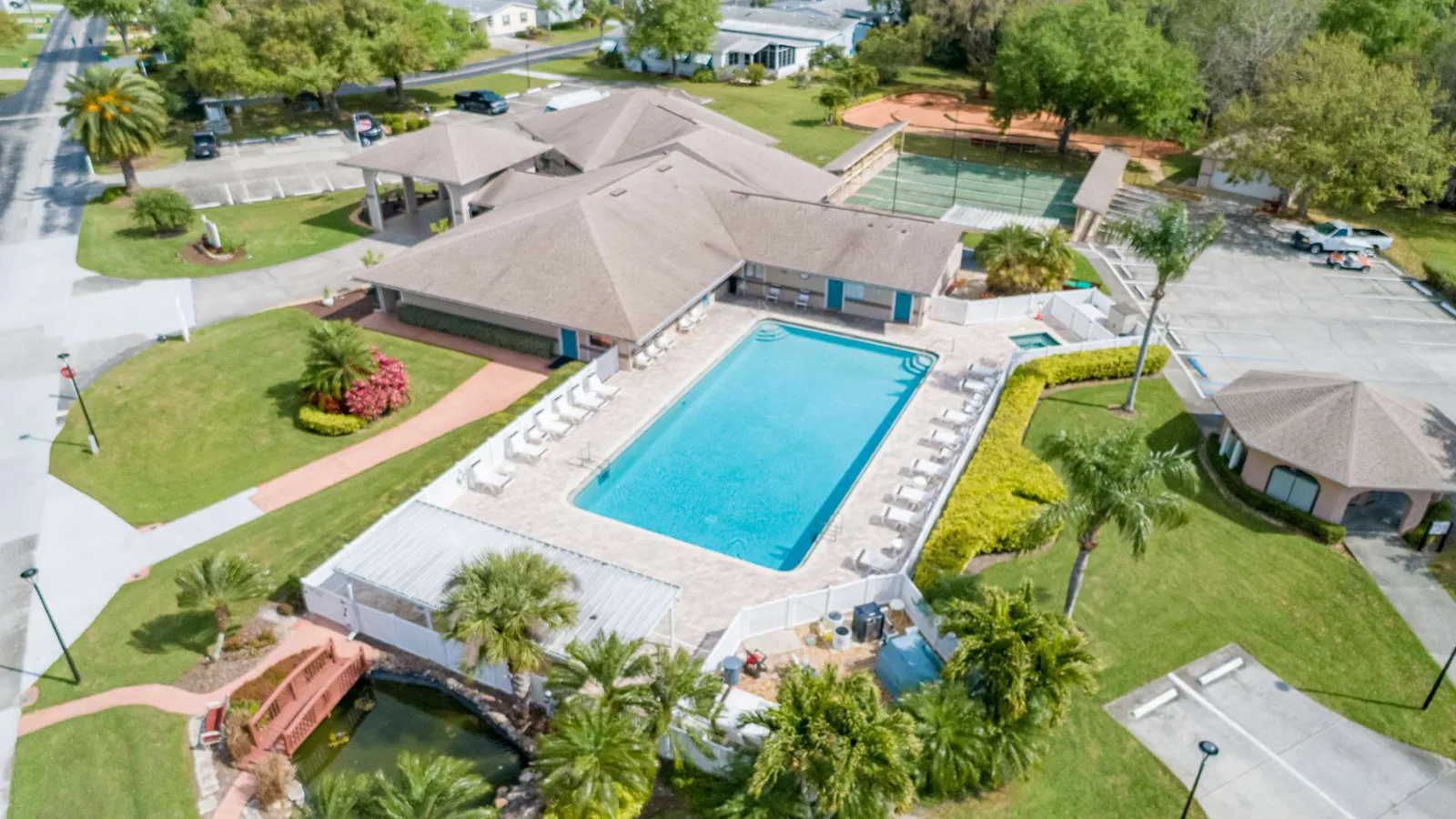 Island Lake Home photo 3