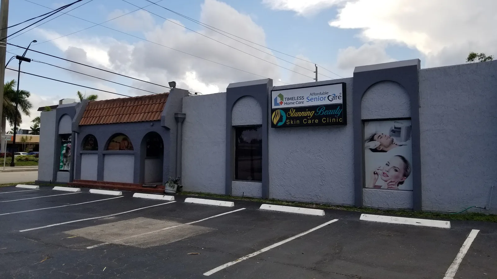 LOMBARDY SENIOR CARE LLC photo 4