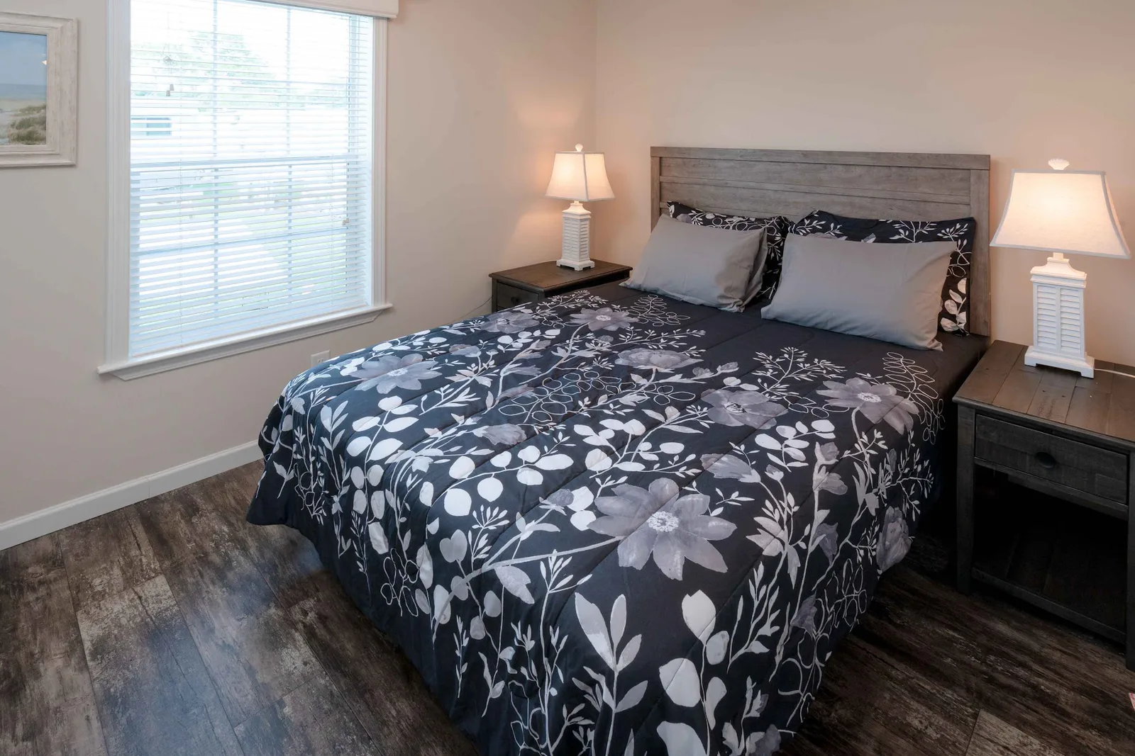 Mill Creek Home photo 2