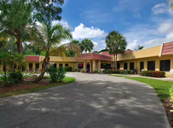 Noble Senior Living at Fort Myers