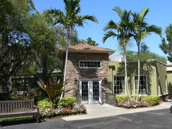 Oak Manor