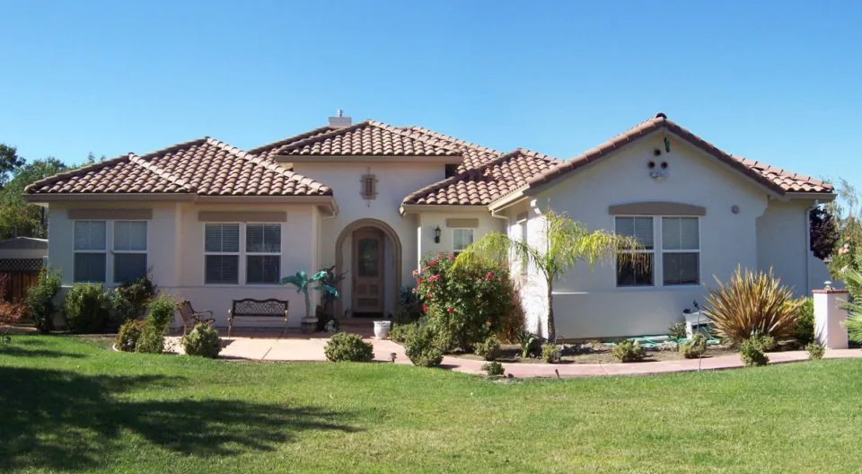 OLD OAK GOLDEN VILLA LLC