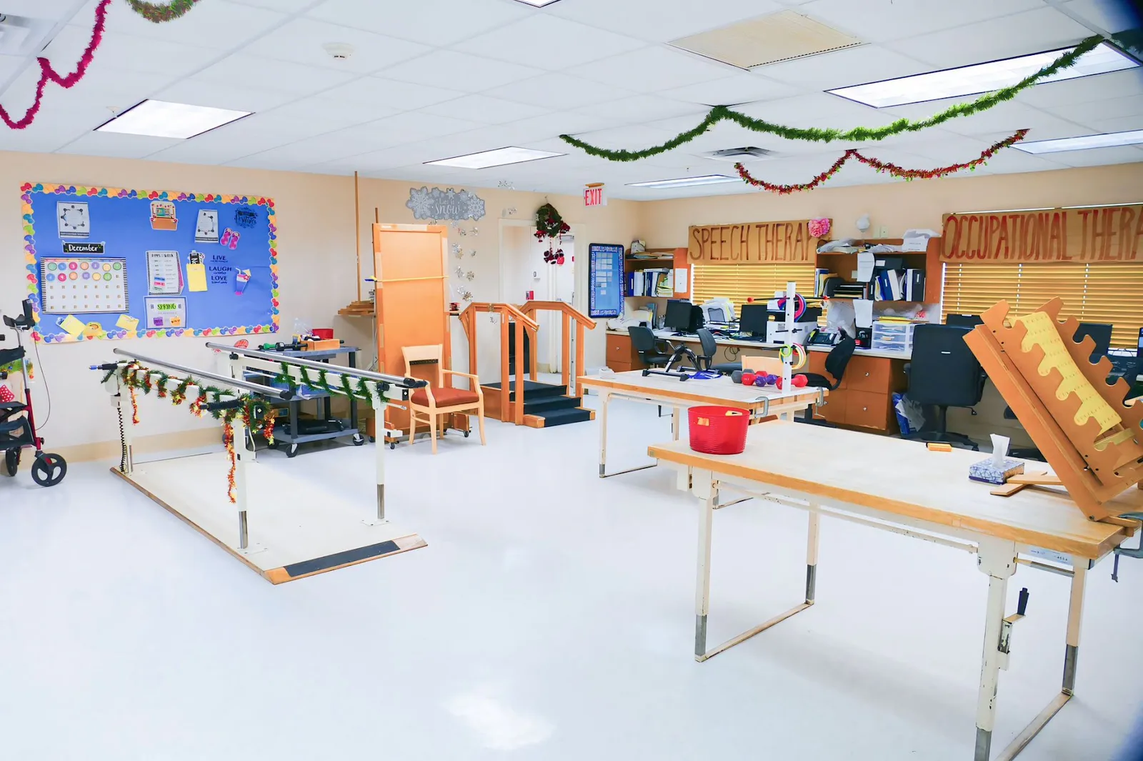 PALMS CARE CENTER photo 4