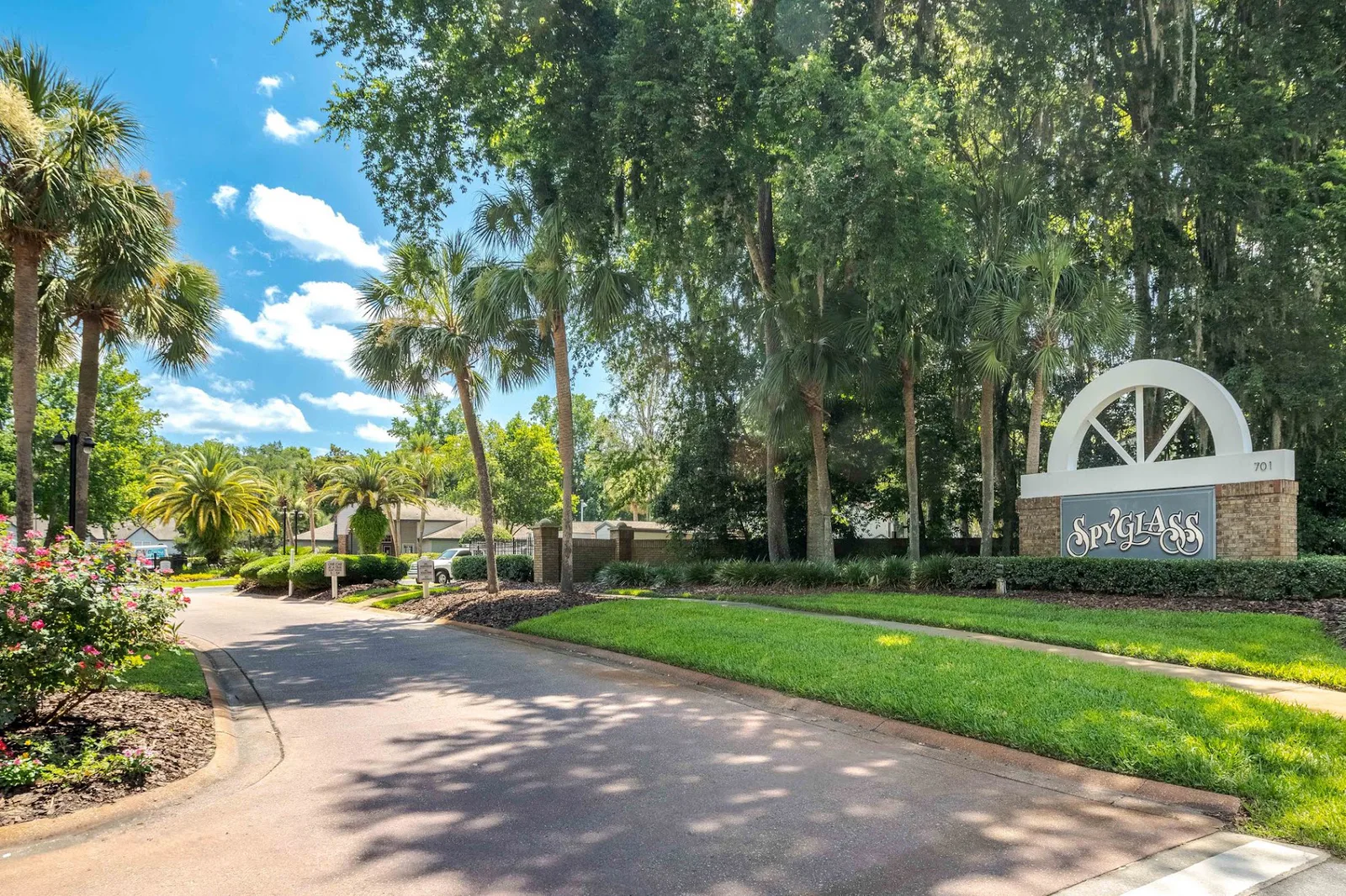 SPYGLASS SENIOR VILLA I photo 7