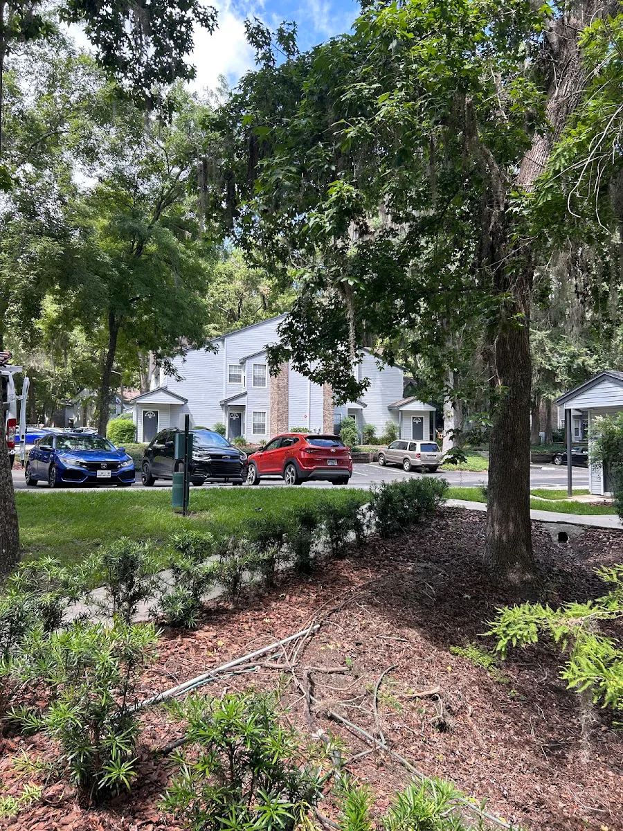 SPYGLASS SENIOR VILLA I photo 9