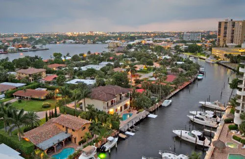The Pointe At Pompano Beach photo 3