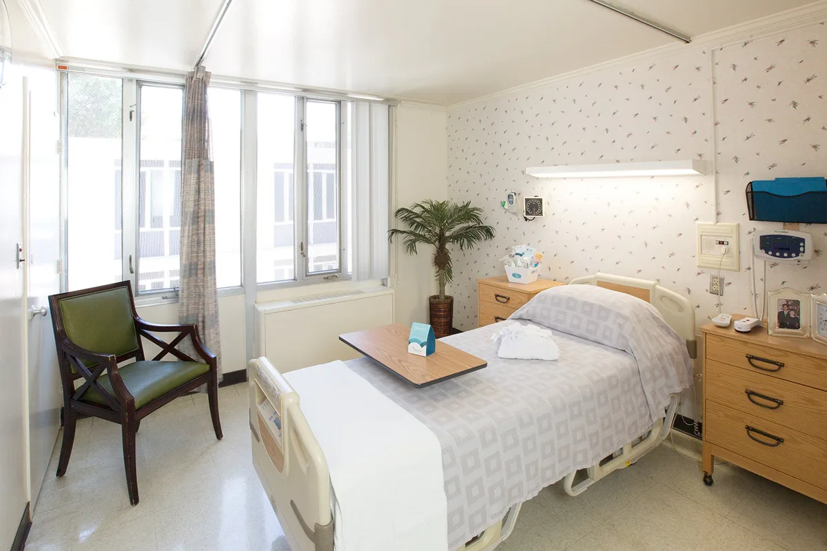 Town East Rehabilitation and Healthcare Center photo 5