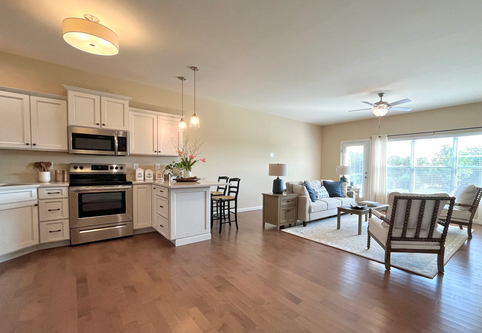 Twin Oaks Senior Living photo 5