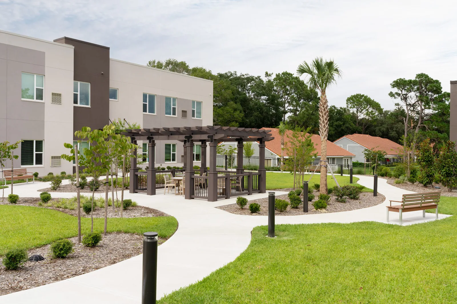 VILLAGE GREEN ALZHEIMER'S CARE HOME photo 8