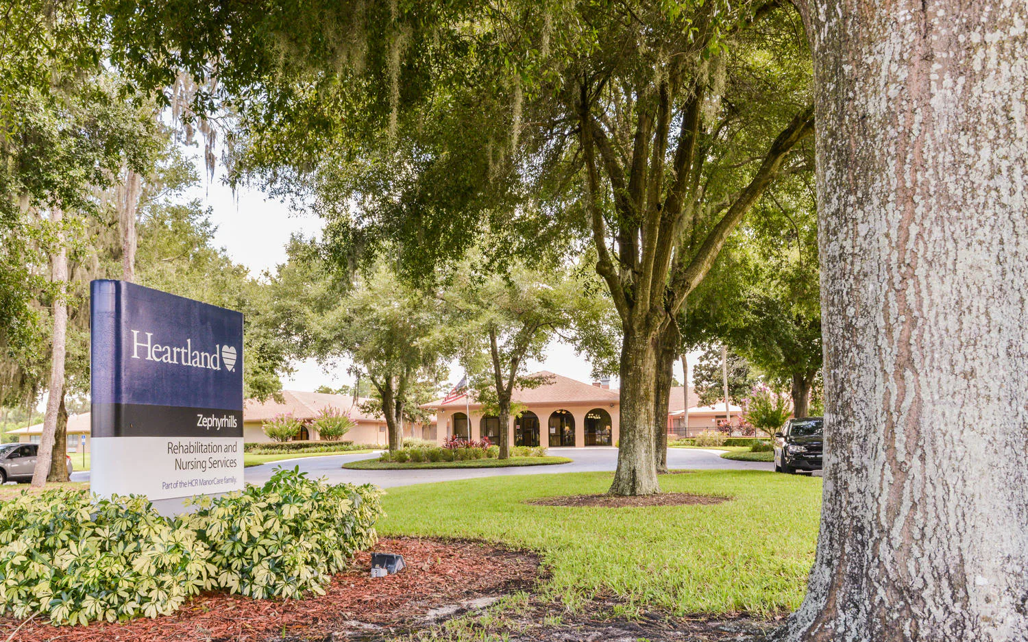 WHISPERING HILLS REHABILITATION AND NURSING CENTER photo 2