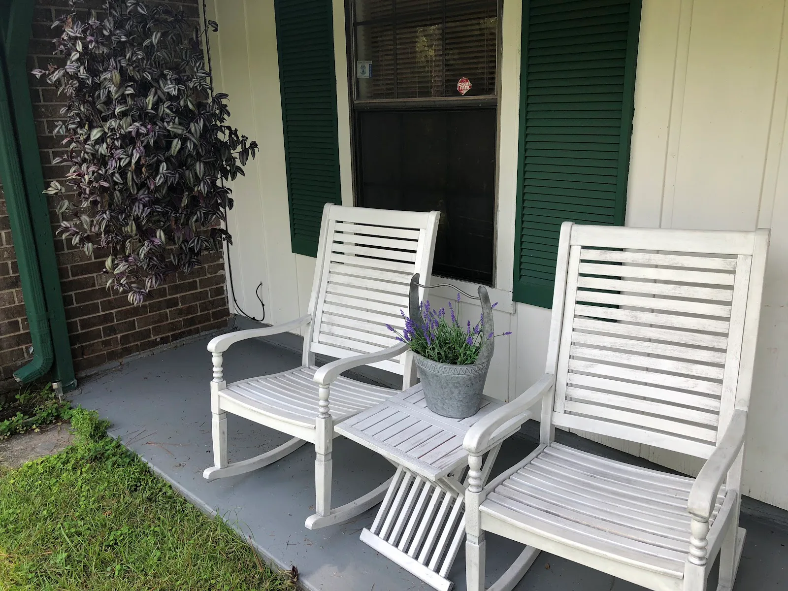 WHISPERING PINE II photo 4