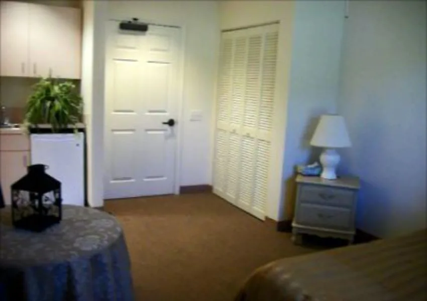 Ansley Court of Maitland photo 5