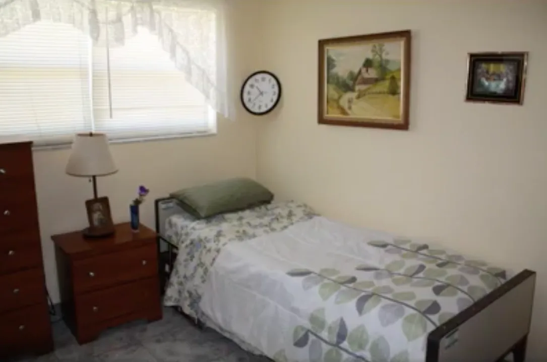 Avalon Park Retirement photo 4