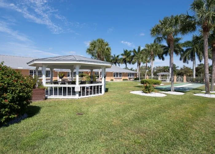 Barrington Terrace - Ft Myers photo 3