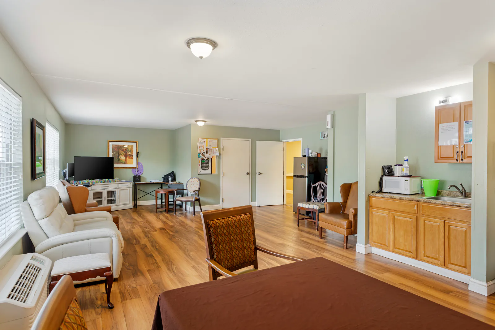 Brookdale Southpoint photo 10