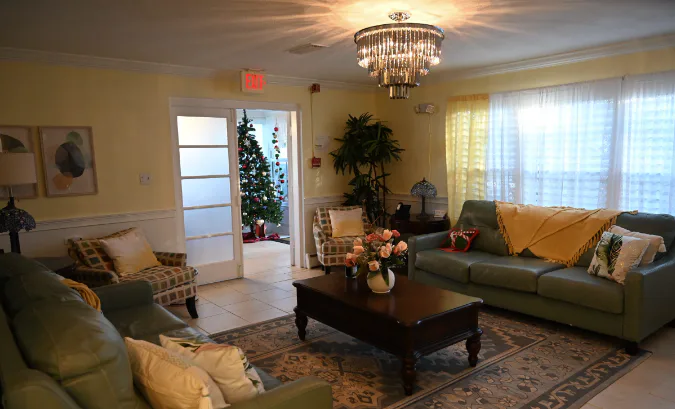 Castlewood Assisted Living Residence photo 4