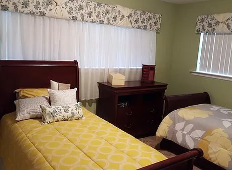 Hibiscus Palace Assisted Living II photo 2