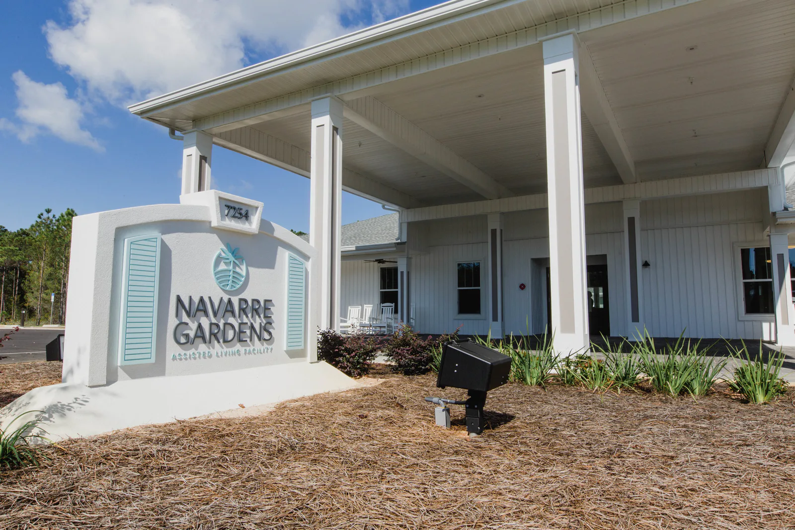 Navarre Gardens photo 1